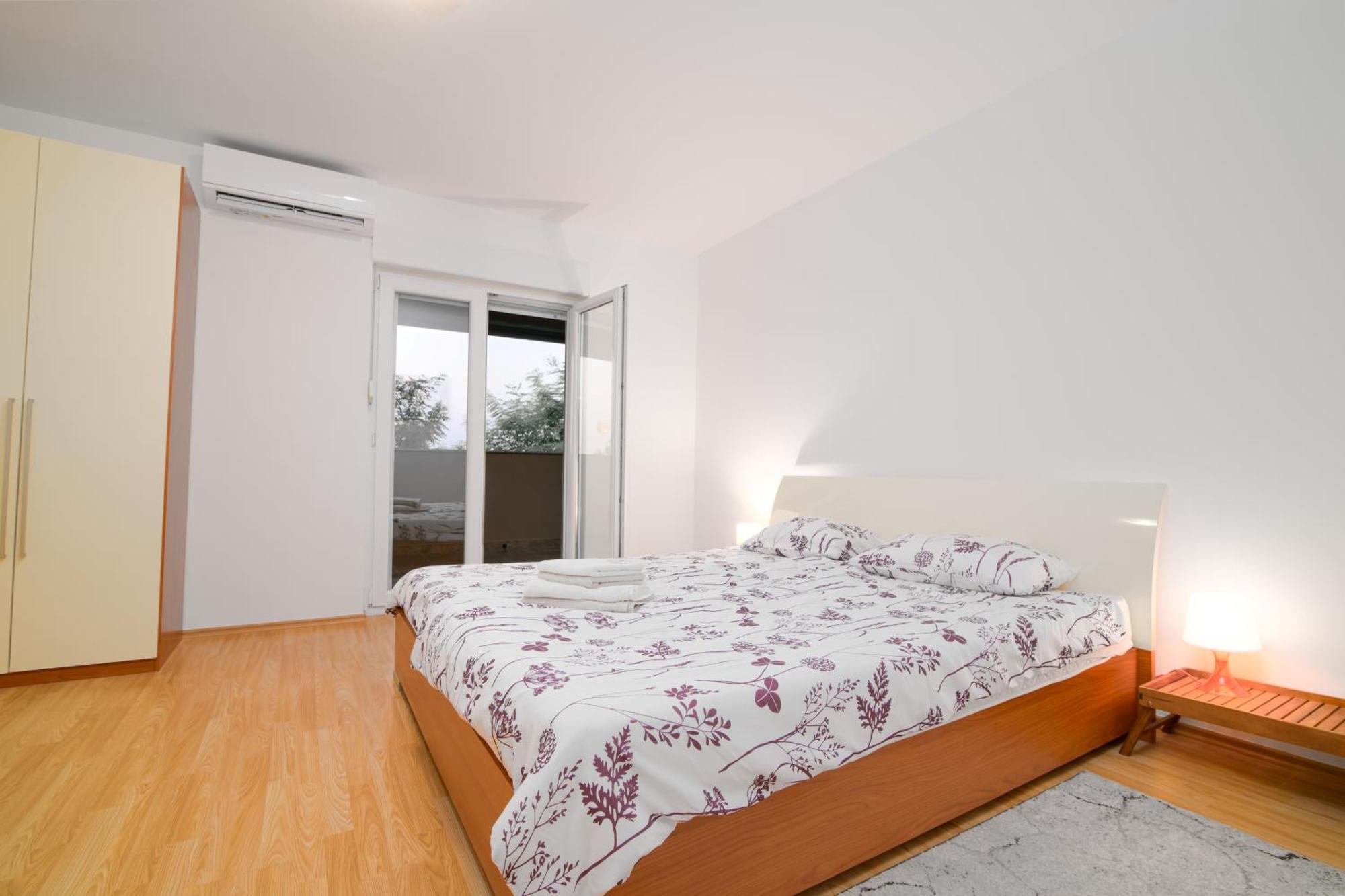 Carobni Pogled * Zagreb